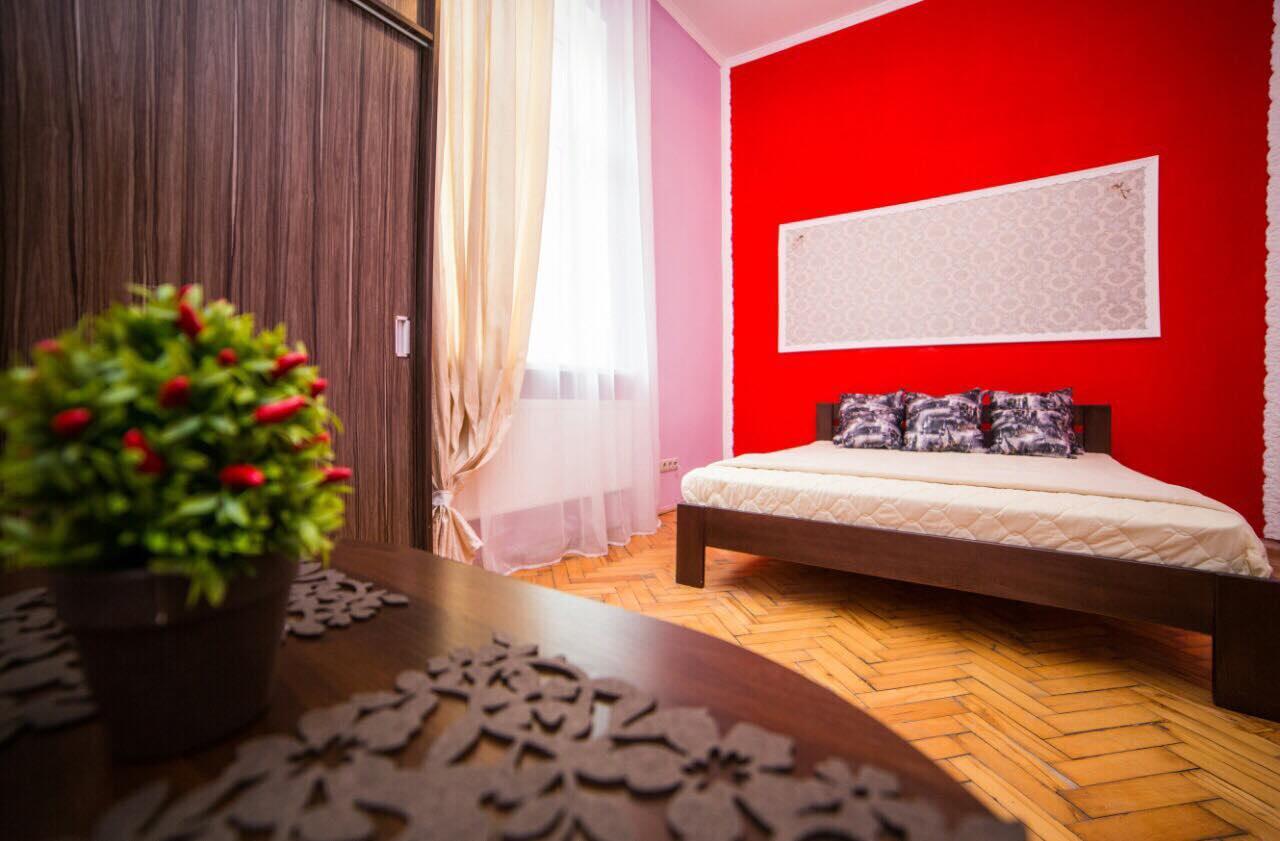Apartment On Teatralna 7 Lviv Dış mekan fotoğraf